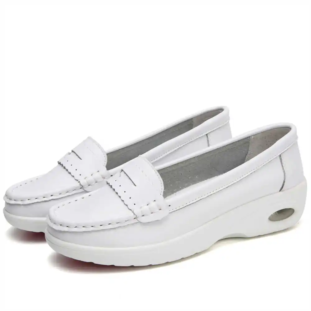 Thick Sole Slipon White Traine - Office Tech Typing ulasan dan harga