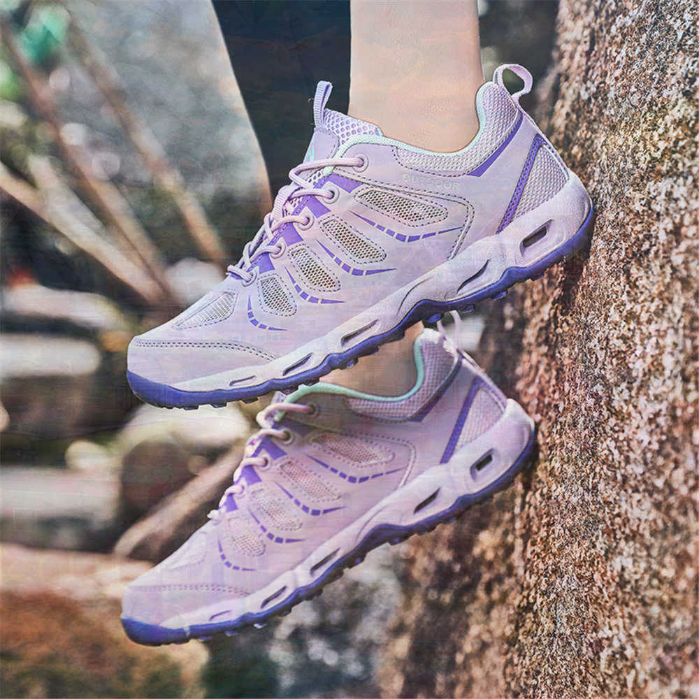 Sumer Round Tip Silver Sneaker - Office Tech Typing ulasan dan harga